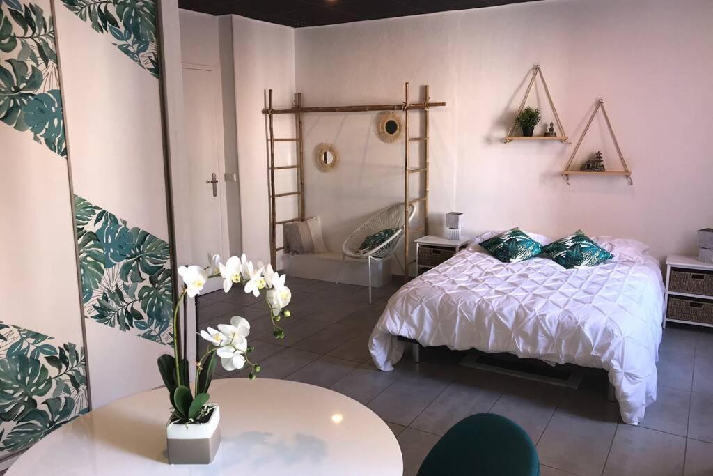 Studio cocooning à 50 m du port Cassis Extérieur photo